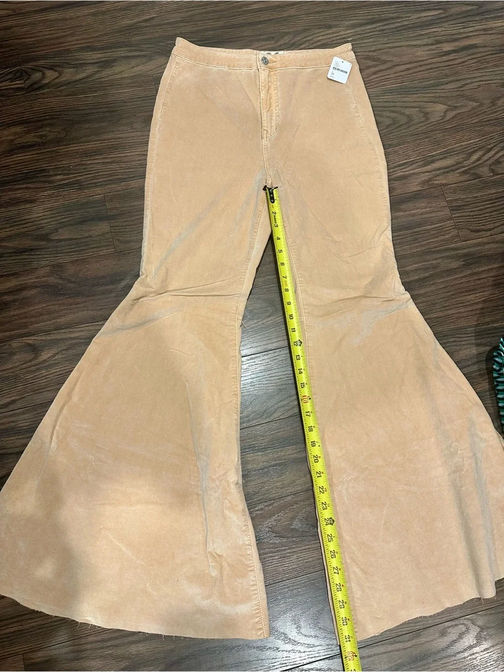 Free People Peach Velvet Float On Flare Pants Boho Chic Raw Hem Stretch 31 NWT